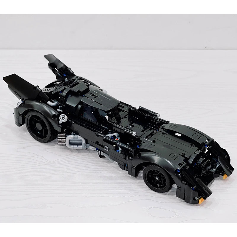 Lego Technic Super Heroes - Batmobile Joker Car